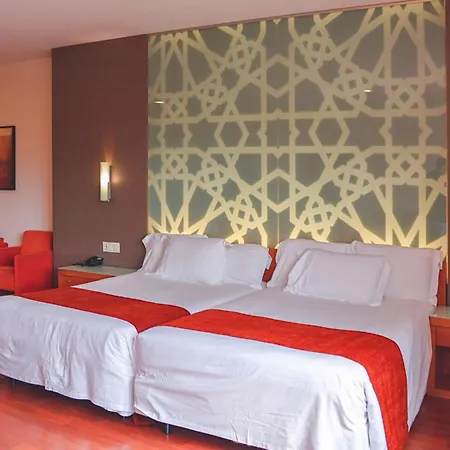 Granada Palace, Affiliated By Melia فندق موناتْشيل