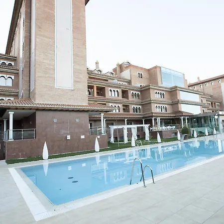 Granada Palace
